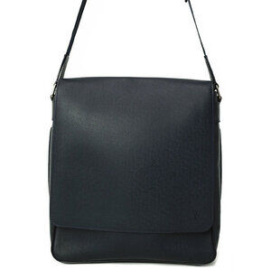 Louis Vuitton Taiga Milo Shoulder Bag